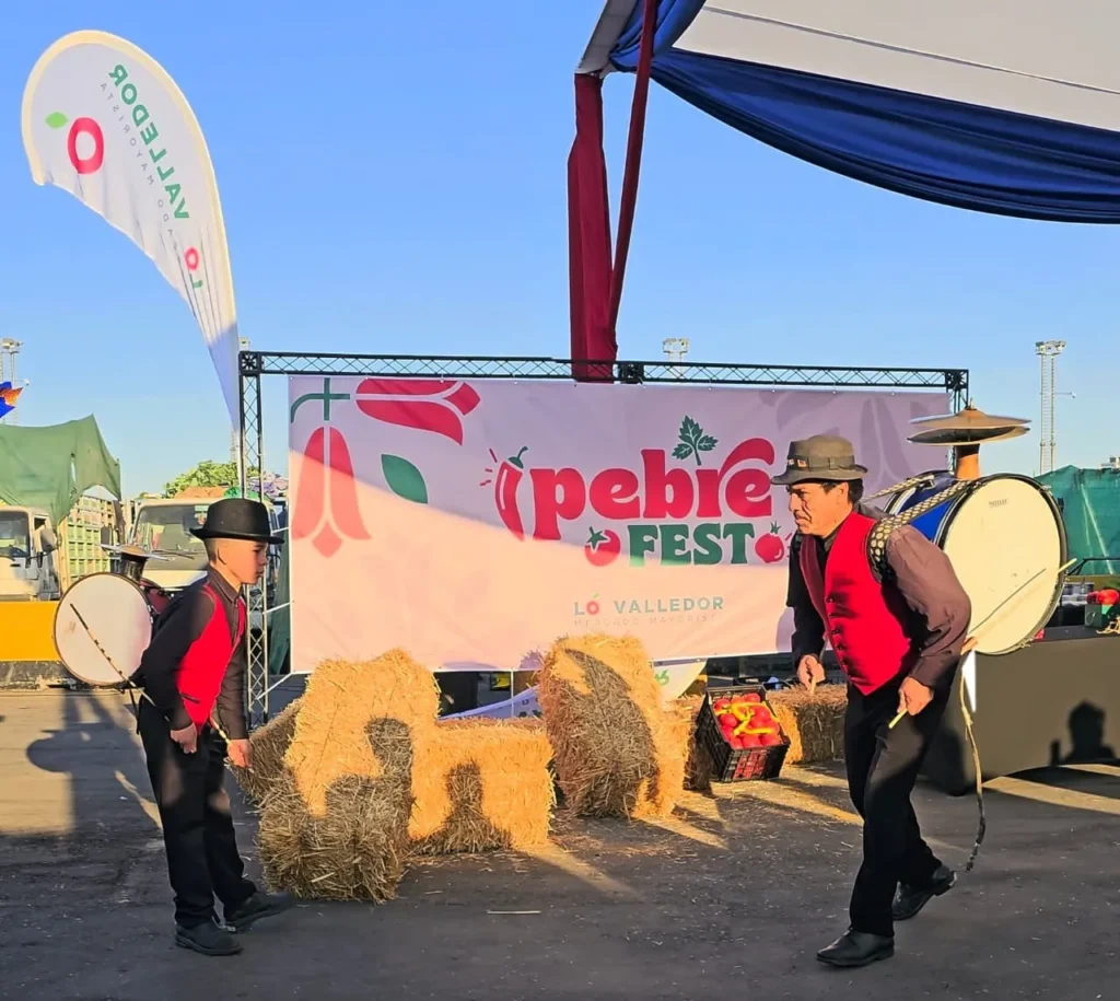 Pebre: Festividad y Tradición en Lo Valledor