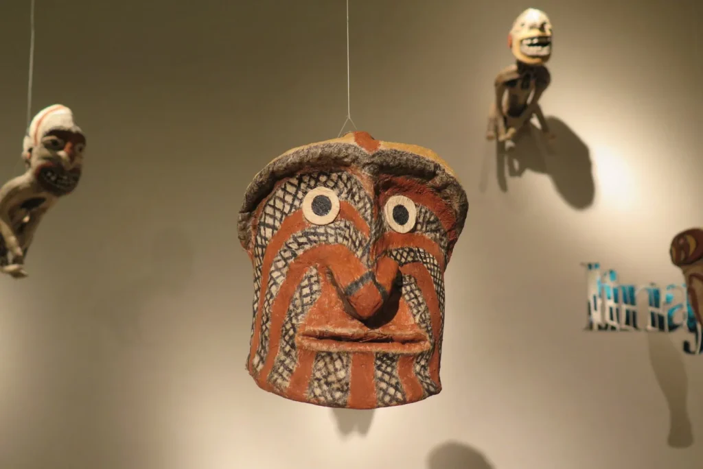Cálculo Salvaje: Arte Contemporáneo Rapa Nui en Valparaíso