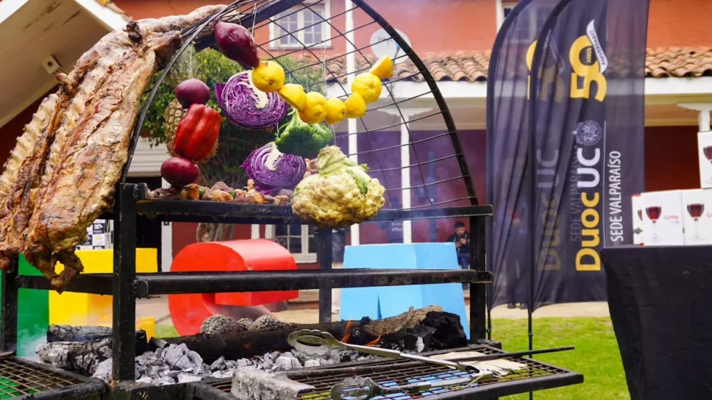 Feria Sobremesa: Celebrando Fiestas Patrias en Valparaíso