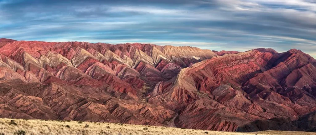 Turismo en Salta y Jujuy: trenes, vinos y paisajes