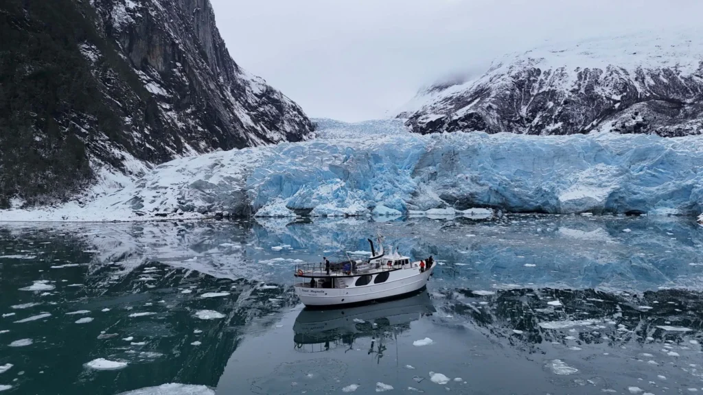 Turismo sustentable: Descubre el Lodge Almirantazgo