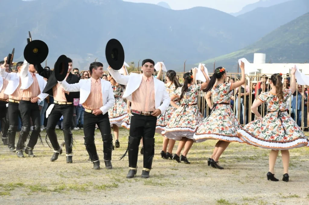 Gala Folclórica La Calera: Un Evento Cultural Imperdible