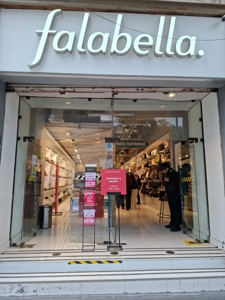 Tiendas Falabella Valparaíso abrirán en horario especial
