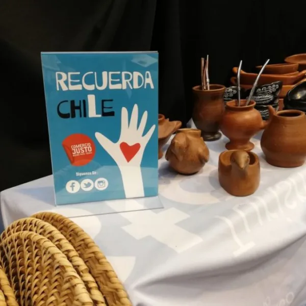 Regalos de Navidad Chilenos: Artesanías y Productos Únicos
