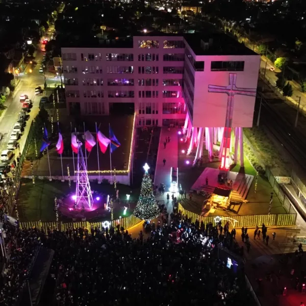 Encendido Árbol Navidad Villa Alemana: Un Evento Familiar