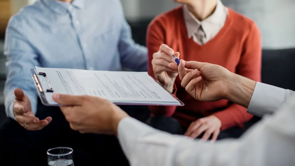 Educación en seguros: clave para evitar errores financieros