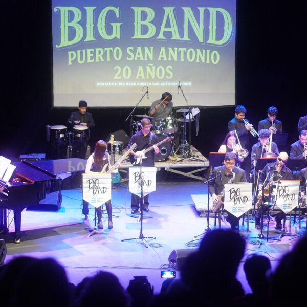 Big Band Puerto San Antonio: Un viaje musical inigualable