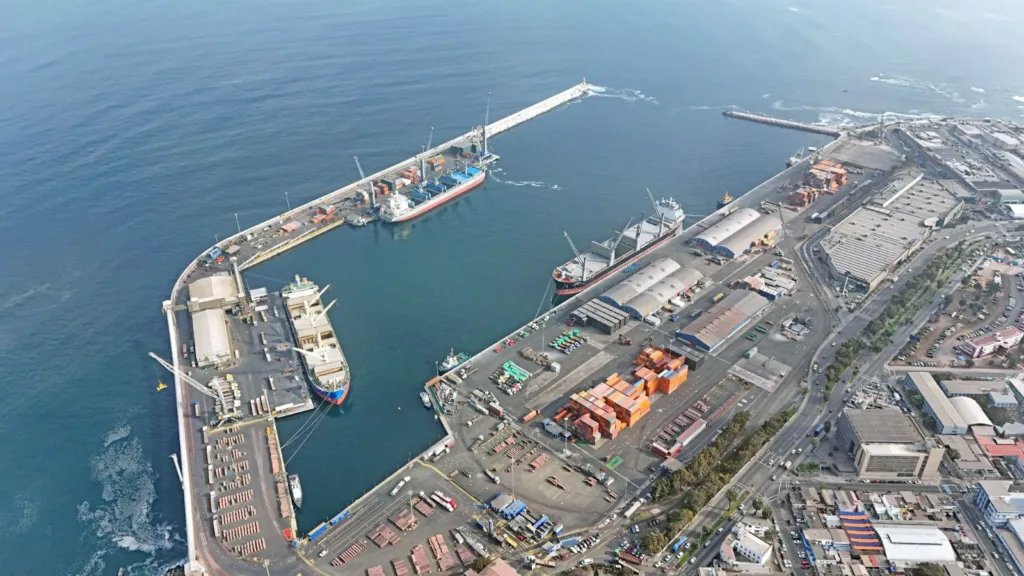 Puerto Antofagasta: Iniciativas Innovadoras para el Futuro