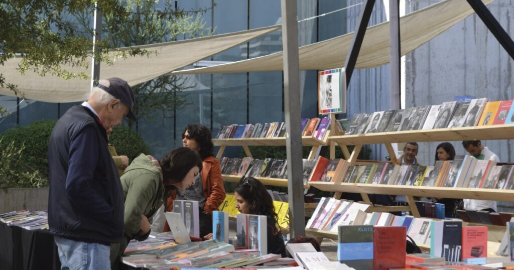 Feria del Libro USS: Un Evento Cultural Que Ilumina Tu Pensamiento