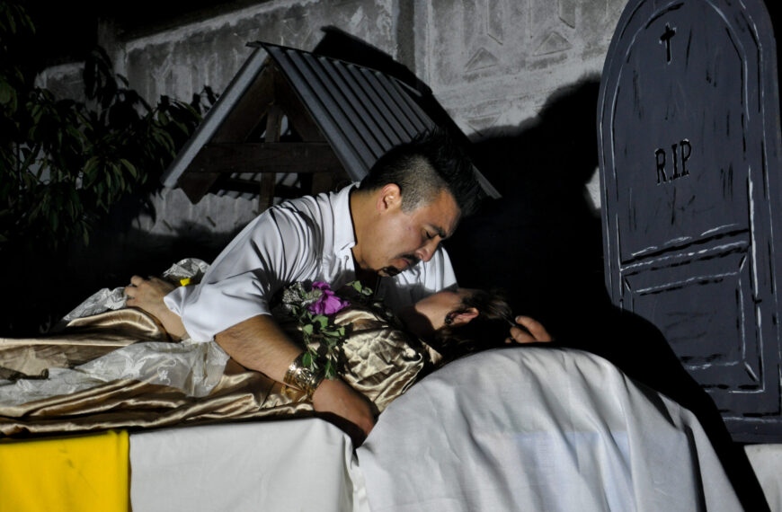 Obra inmersiva Mascarada: Una experiencia única que transforma la literatura