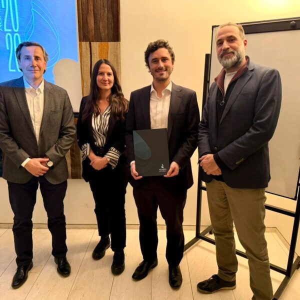 Desalación Chile: Iniciativas para Modernizar Permisos Hídricos