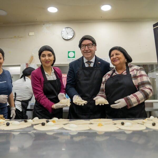 Programa 4 a 7 SernamEG: La clave para el empleo femenino en Chile