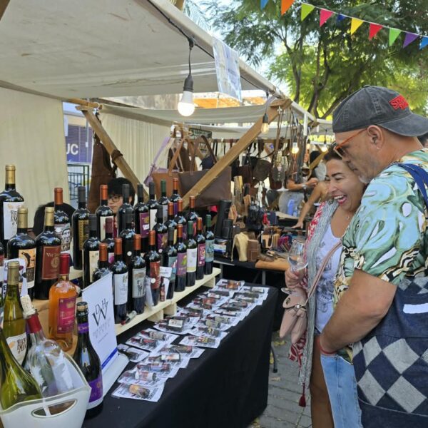 Entre Barrios: La Celebración del Vino y la Gastronomía en Ñuñoa