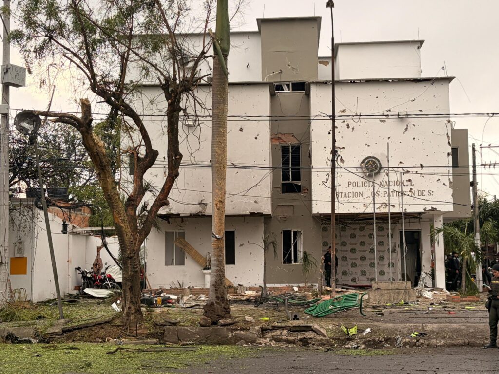 Atentado en Los Patios: ¿Qué sabemos sobre el coche bomba?
