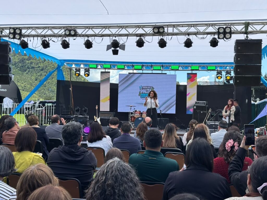 Fiesta de la Palta Crucina: Un Homenaje Emotivo y Celebración Familiar