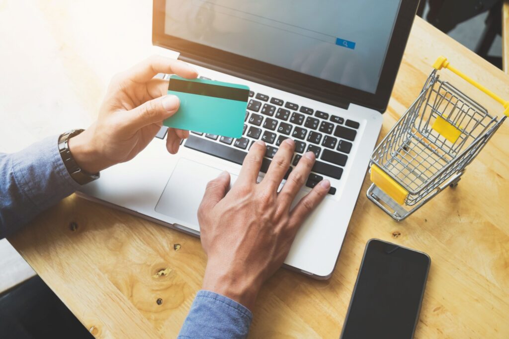 Seguridad en Compras Online: Cómo Protegerse este Cyber Monday